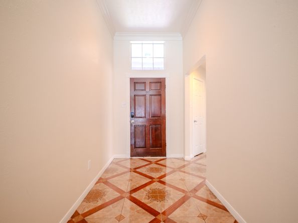 1411 Clear Valley Drive, Houston TX 77014