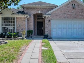 1411 Clear Valley Drive, Houston TX 77014