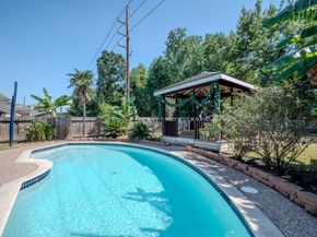 1411 Clear Valley Drive, Houston TX 77014