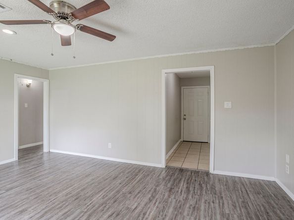 7219 Willowtex Drive, Houston TX 77396