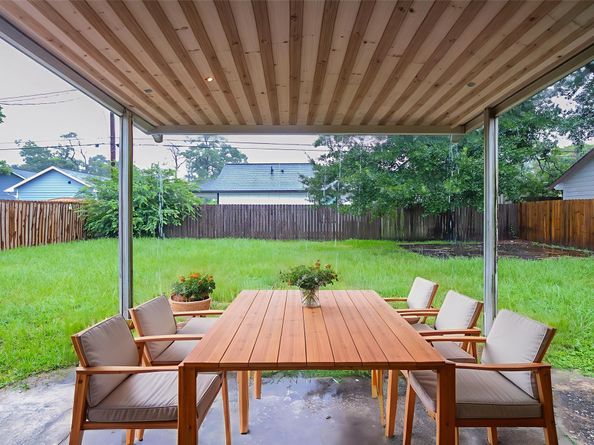 7219 Willowtex Drive, Houston TX 77396