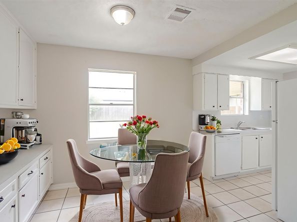 7219 Willowtex Drive, Houston TX 77396