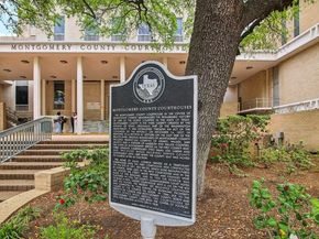 555 Belle Springs Lane, Conroe TX 77301