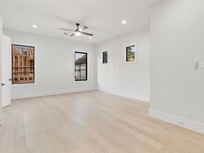 1526 Wakefield Drive, Houston TX 77018