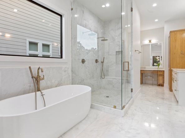 1526 Wakefield Drive, Houston TX 77018