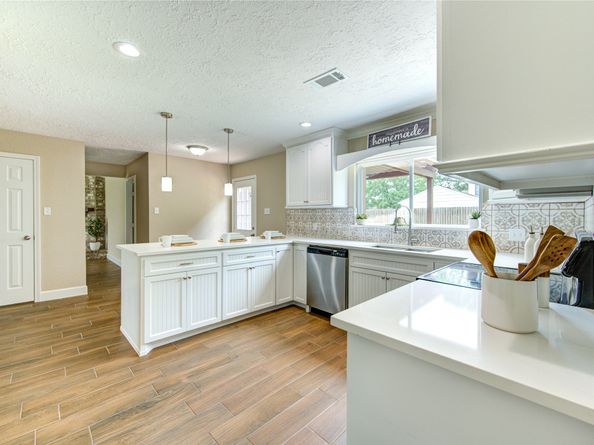 15203 Mcconn Street, Houston TX 77598