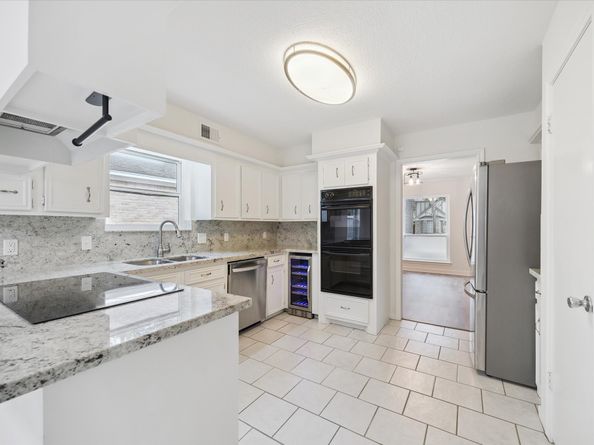 2011 Riverlawn Drive, Houston TX 77339