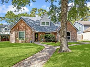 2011 Riverlawn Drive, Houston TX 77339