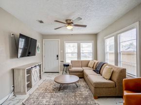 5411 Arapahoe Street, Houston TX 77020