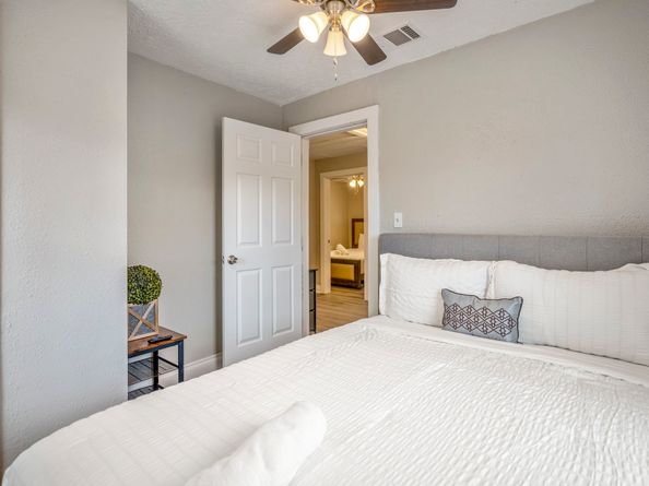 5411 Arapahoe Street, Houston TX 77020