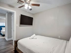 5411 Arapahoe Street, Houston TX 77020