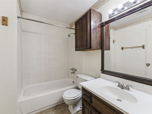 3220 Sycamore Spring Drive, Humble TX 77339
