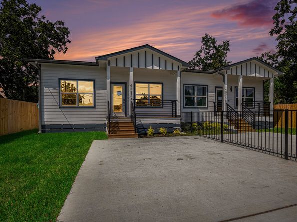 4825 Pederson Street A and B, Houston TX 77033