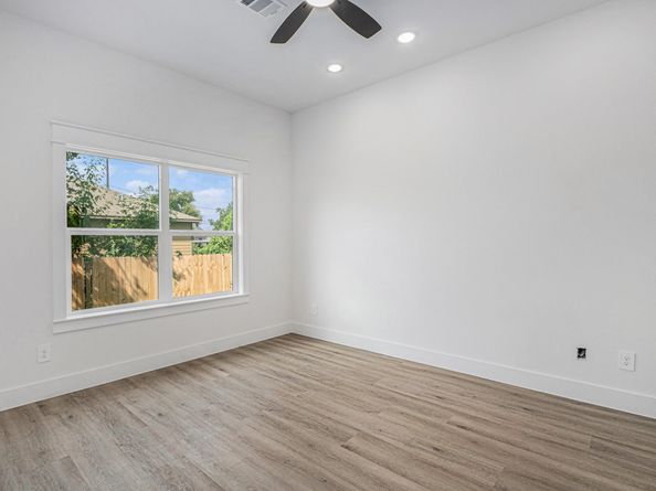 4825 Pederson Street A and B, Houston TX 77033