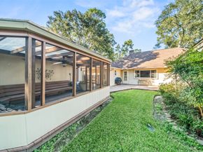 2230 Riverlawn Drive, Kingwood TX 77339