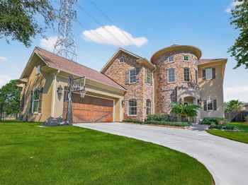 11218 French Oak Lane