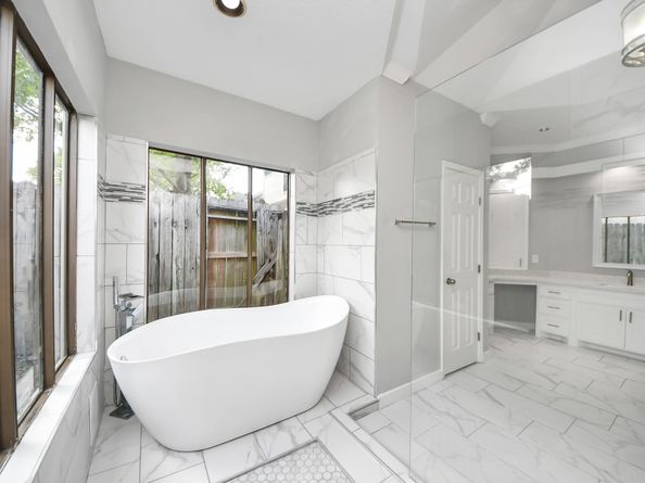 11602 Aspenway Drive, Houston TX 77070