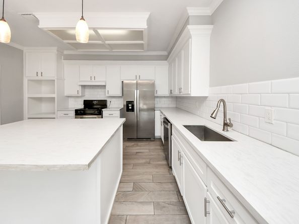 11602 Aspenway Drive, Houston TX 77070