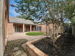 11602 Aspenway Drive, Houston TX 77070