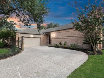 11602 Aspenway Drive