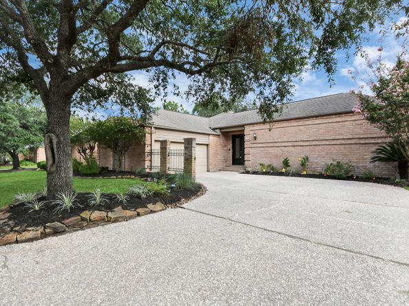 11602 Aspenway Drive, Houston TX 77070