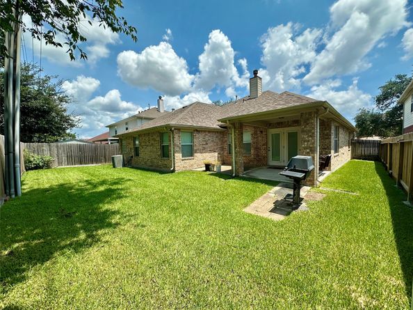 4902 Quiet Canyon Drive, Friendswood TX 77546