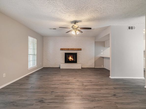11915 S Red Cedar Circle, The Woodlands TX 77380