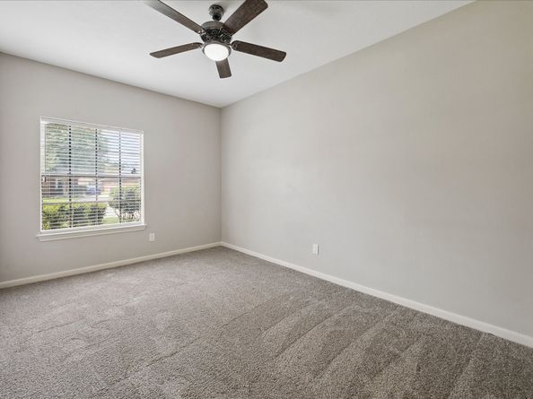 16010 Rainbow Lake Road, Houston TX 77095