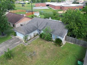 3418 Abinger Lane, Houston TX 77088