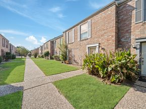 4156 Belle Park Drive 4156, Houston TX 77072