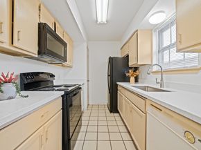 4156 Belle Park Drive 4156, Houston TX 77072