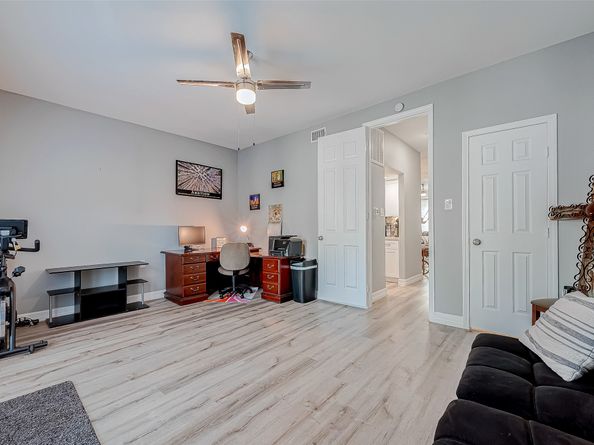 820 Threadneedle Street 249, Houston TX 77079