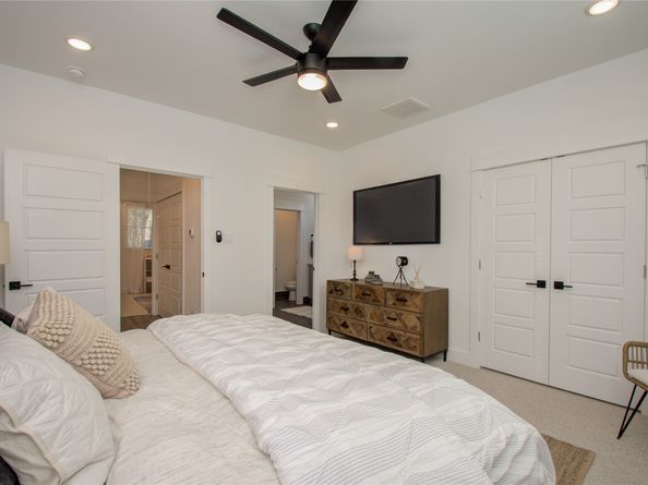 4329 Arlington Street, Houston TX 77022