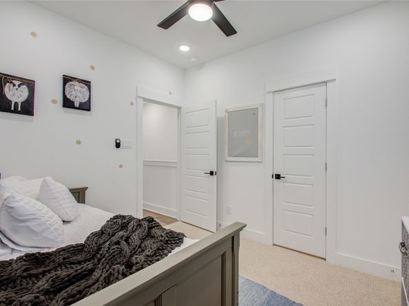 4329 Arlington Street, Houston TX 77022