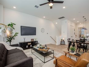 4329 Arlington Street, Houston TX 77022