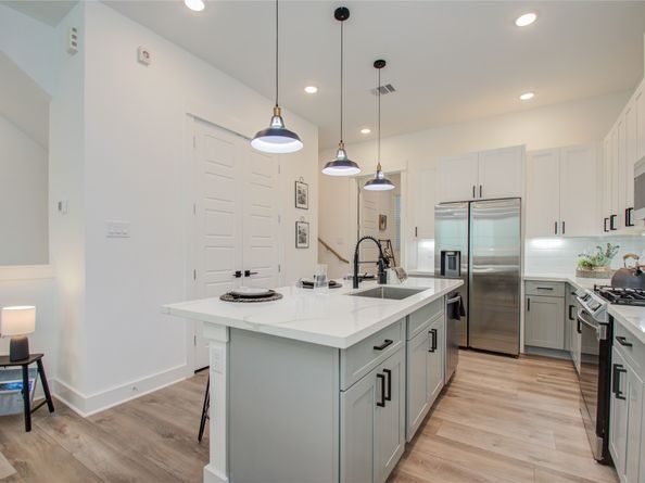 4329 Arlington Street, Houston TX 77022