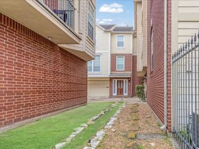 2263 Austin Street, Houston TX 77002