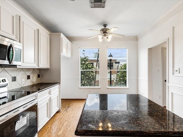 2263 Austin Street, Houston TX 77002