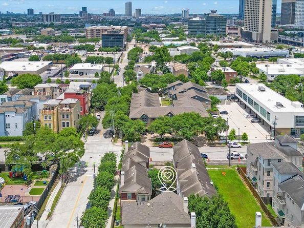 2263 Austin Street, Houston TX 77002