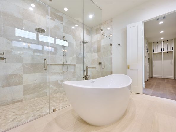 1570 Cheshire Lane, Houston TX 77018