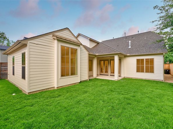 1570 Cheshire Lane, Houston TX 77018