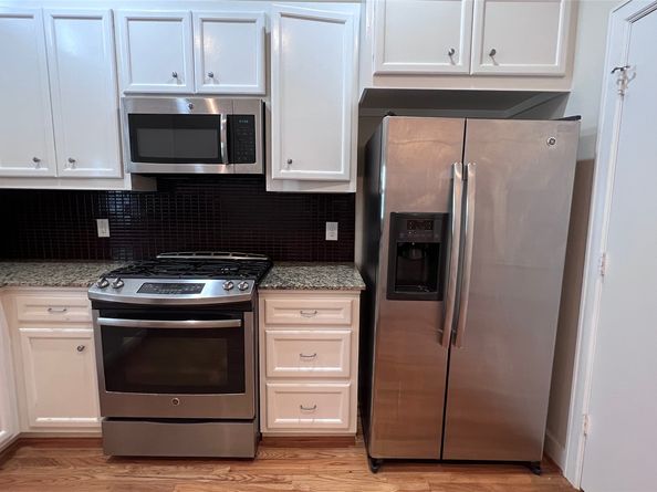 2710 Hullsmith Drive 803, Houston TX 77063