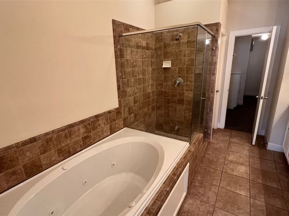 2710 Hullsmith Drive 803, Houston TX 77063