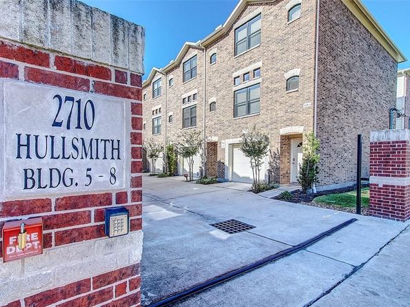 2710 Hullsmith Drive 803, Houston TX 77063