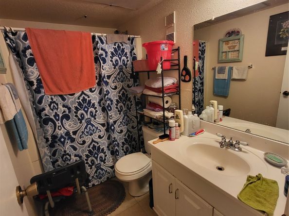 12955 Woodforest Boulevard 15, Houston TX 77015