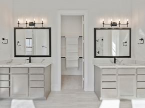 12035 Royal Oaks Run Drive, Houston TX 77082