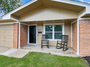 531 Edgebrook Drive, Houston TX 77034