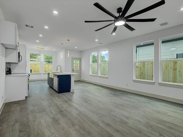 7973 Joy Street, Houston TX 77028