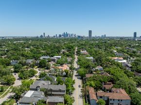 3615 Newcastle Drive, Houston TX 77027