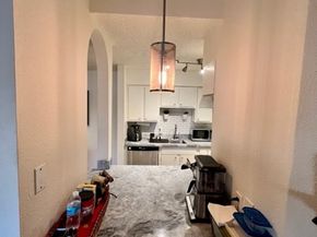 2125 Augusta Drive 1, Houston TX 77057